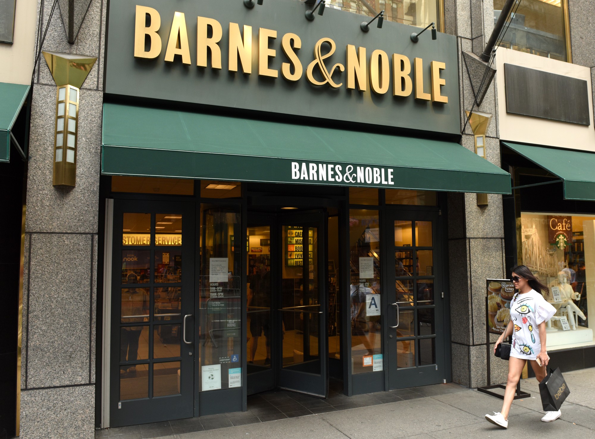 How to Sell Textbooks with Barnes & Noble