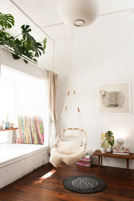 Hanging Chair Nook